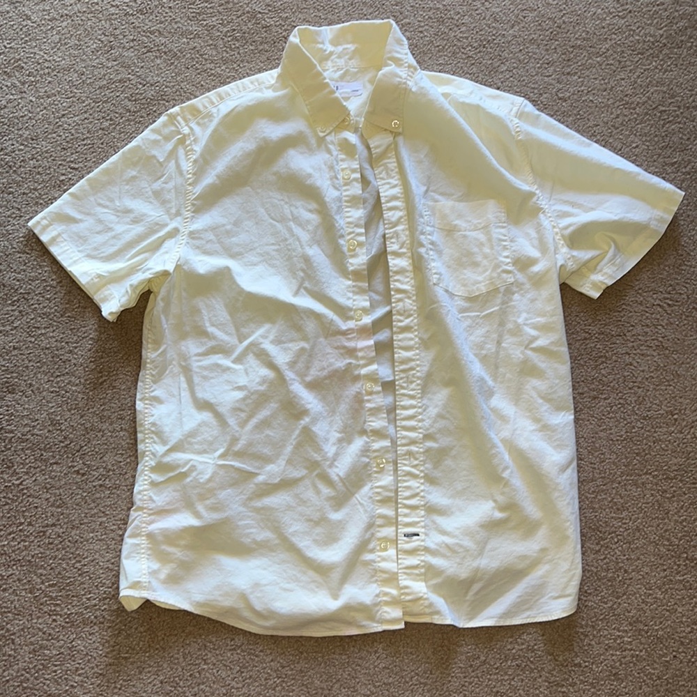 Men’s Gap Short Sleeve casual Button Down